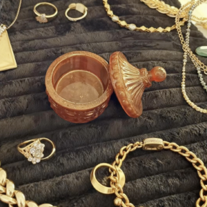 Screenshot 2026-04-13 at 4.51.04 PM Resin Jewelry Box